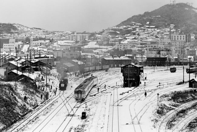 �����{���@�����w