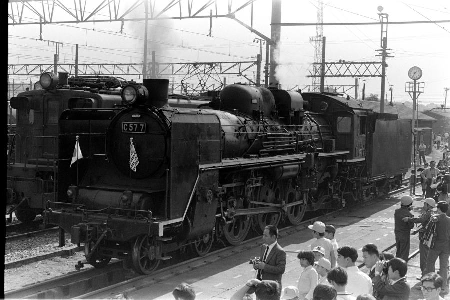 鉄道開業100周年記念列車「横浜機関区」・C577